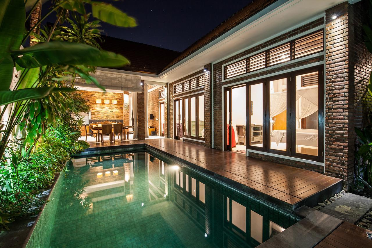 S Seminyak (Bali)